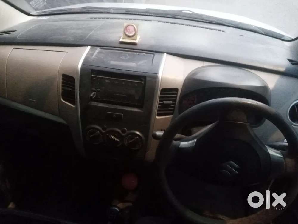 Maruti Suzuki Wagon R 2013 April Cng Company Fitted Green