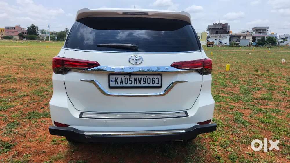 Toyota Fortuner 2018 Diesel 173000 Km Driven