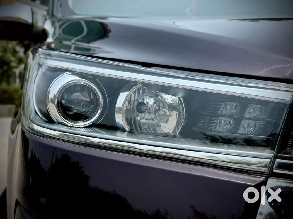 Toyota Innova Crysta [2020-ongoing] 2.4 Zx 7 Str, 2022, Diesel