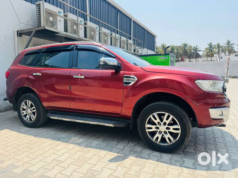 Ford Endeavour 2.2 Titanium 4x2 At, 2016, Diesel