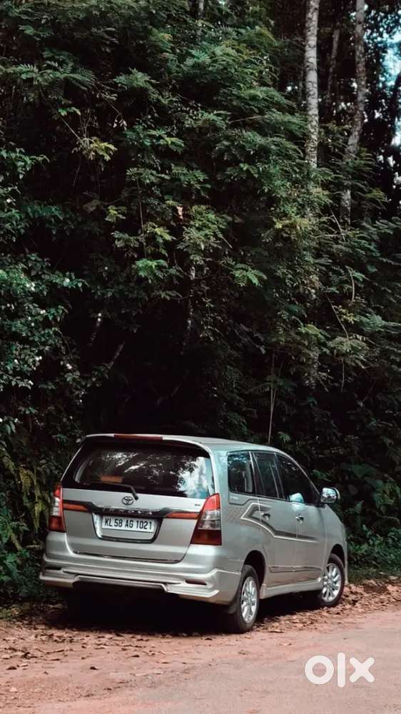 Toyota Innova 2014 Diesel Well Maintained