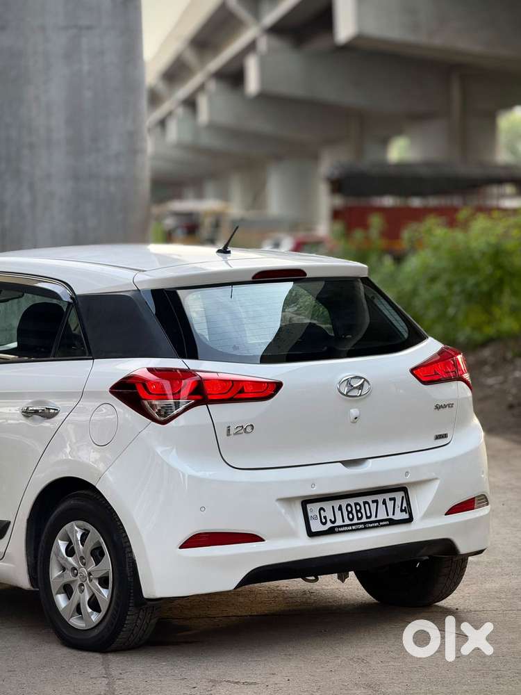 Hyundai I20 Sportz 1.2, 2015, Cng & Hybrids