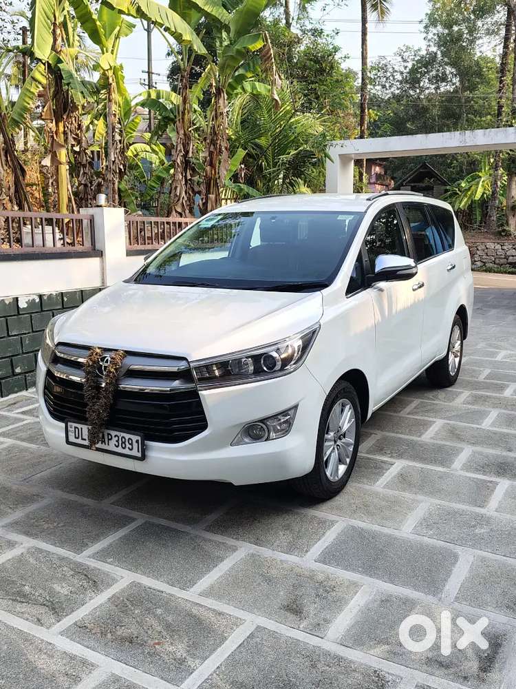 Toyota Innova Crysta Z 2016 Diesel Automatic