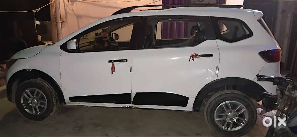 Renault Triber 2020 Petrol Well Maintained