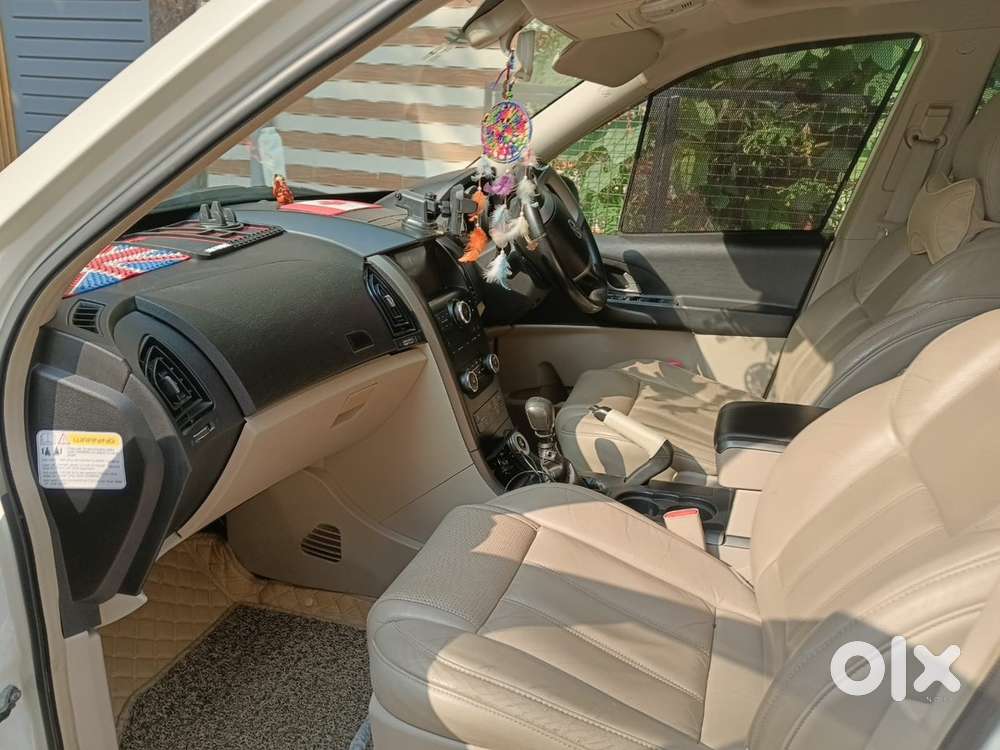 Mahindra Xuv500 Diesel 2015 W10 Top Model With Sunroof