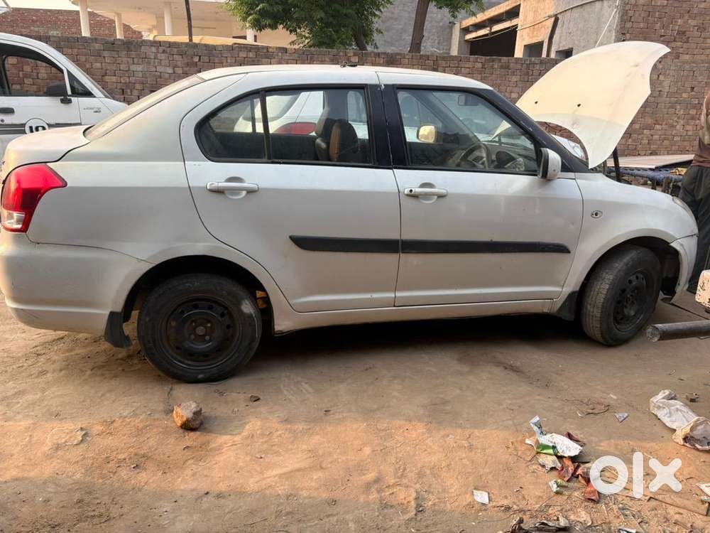 Maruti Suzuki Swift Dzire 2009 Petrol Well Maintained