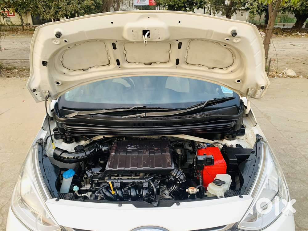 Hyundai I10 Asta, 2017, Petrol