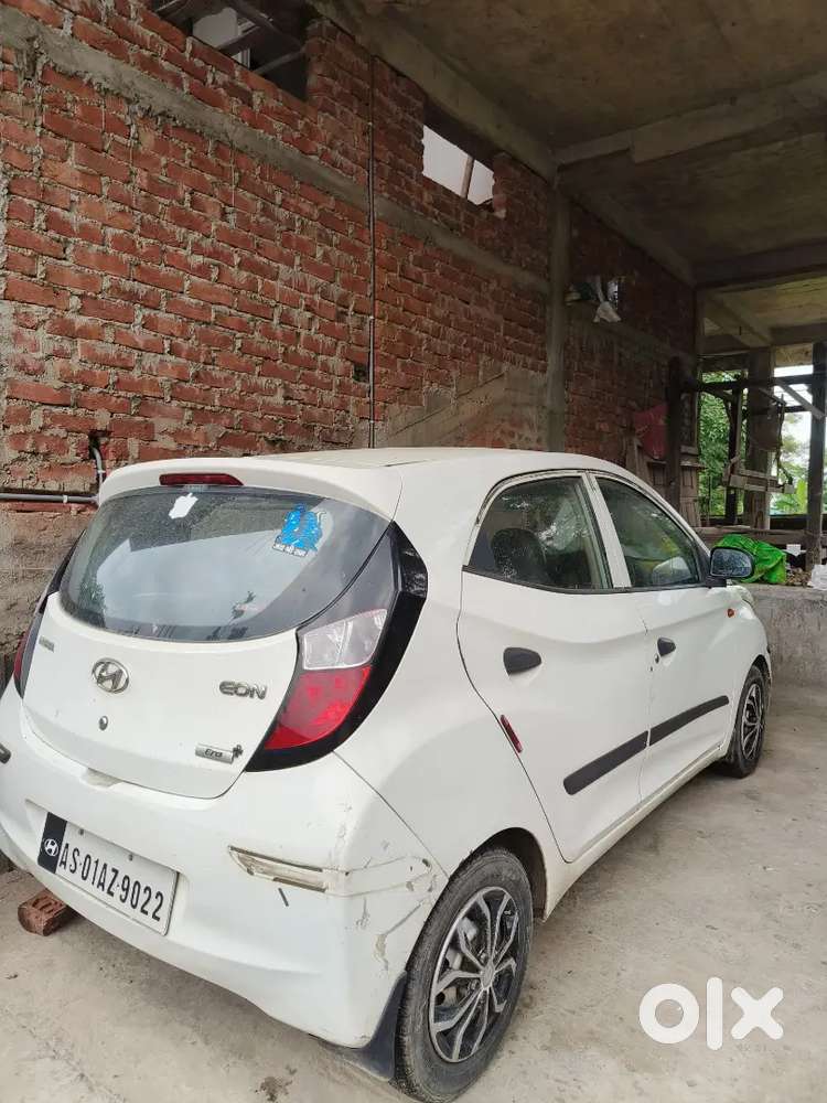 Hyundai Eon Era + 2012 Petrol Manual