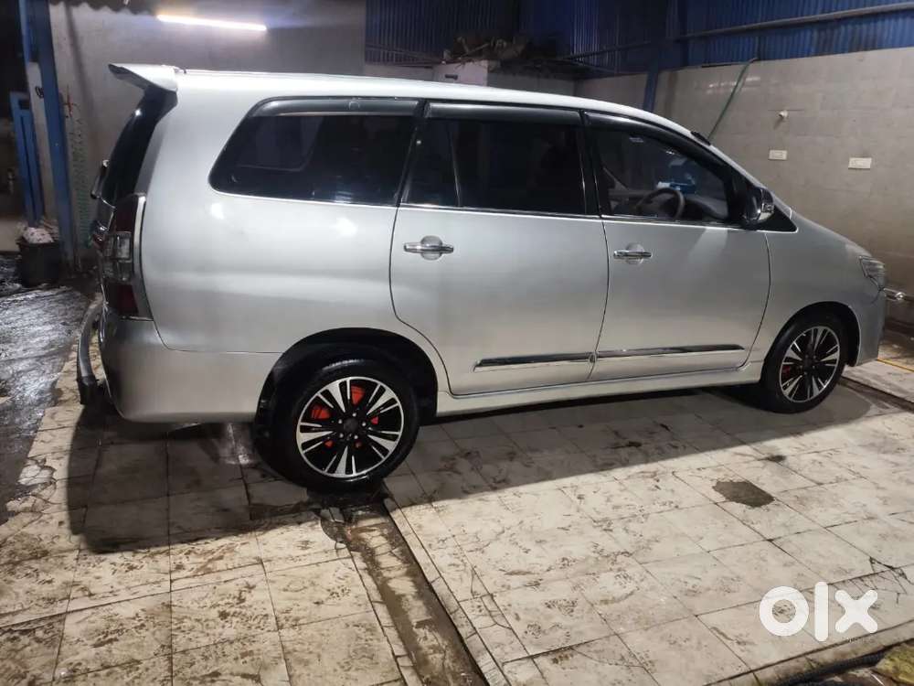 Toyota Innova 2.5v 2008