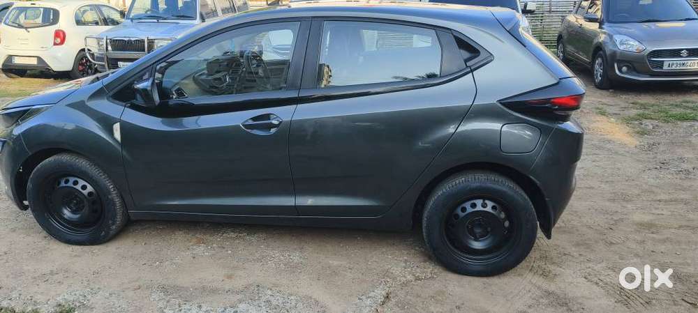 Tata Altroz 1.5 Xm Plus Diesel, 2022, Diesel