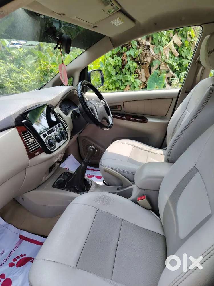 Toyota Innova 2012 Diesel 198000 Km Driven Good Condition Reregisterd