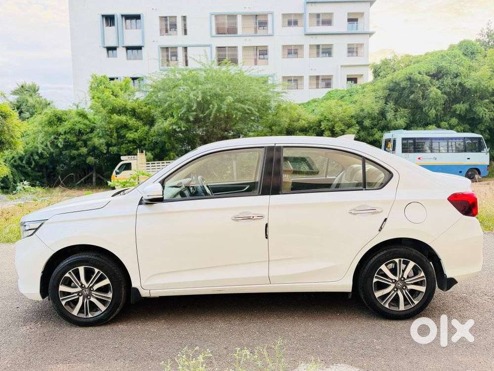 Honda Amaze, 2023, Petrol