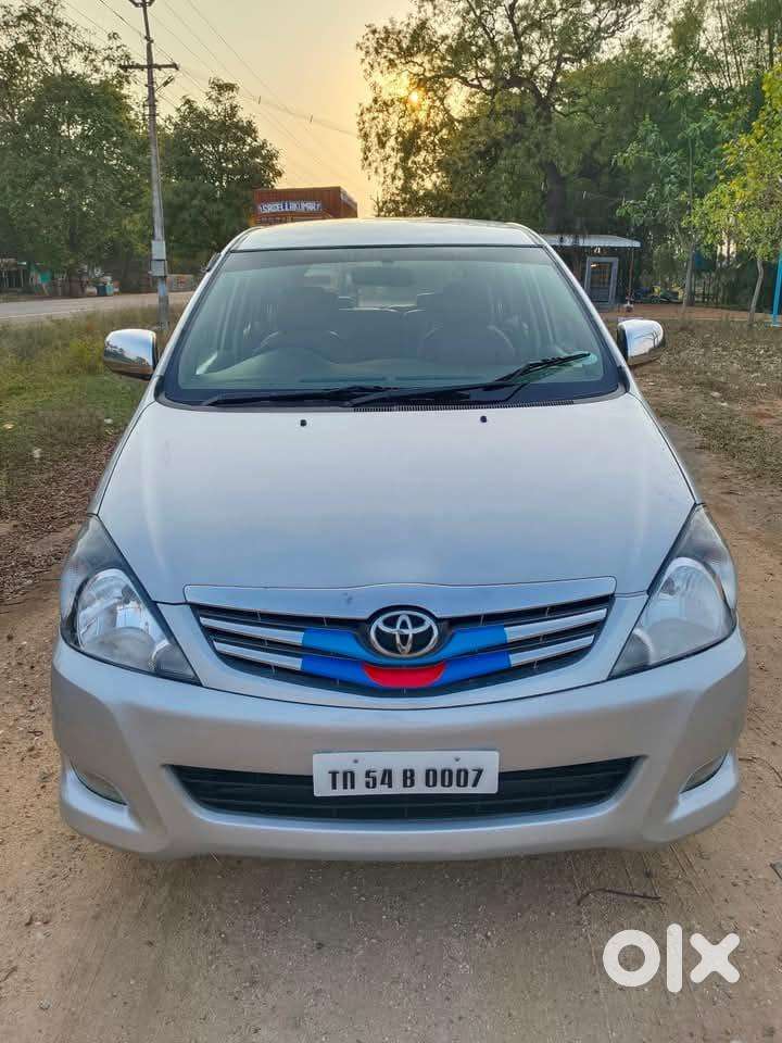 Toyota Innova 2.5 Vx 8 Str, 2010, Diesel