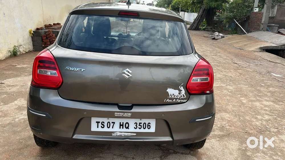 Maruti Suzuki Swift Vxi 2021