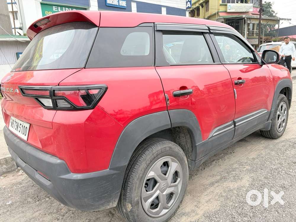 Maruti Suzuki Brezza Petrol Manual 2025