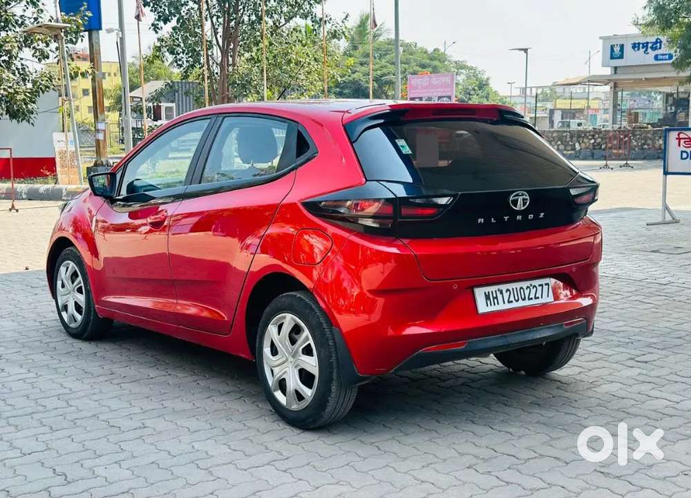 Tata Altroz Xz Diesel 2022  Single Hand Driven  20 Kmpl Mileage
