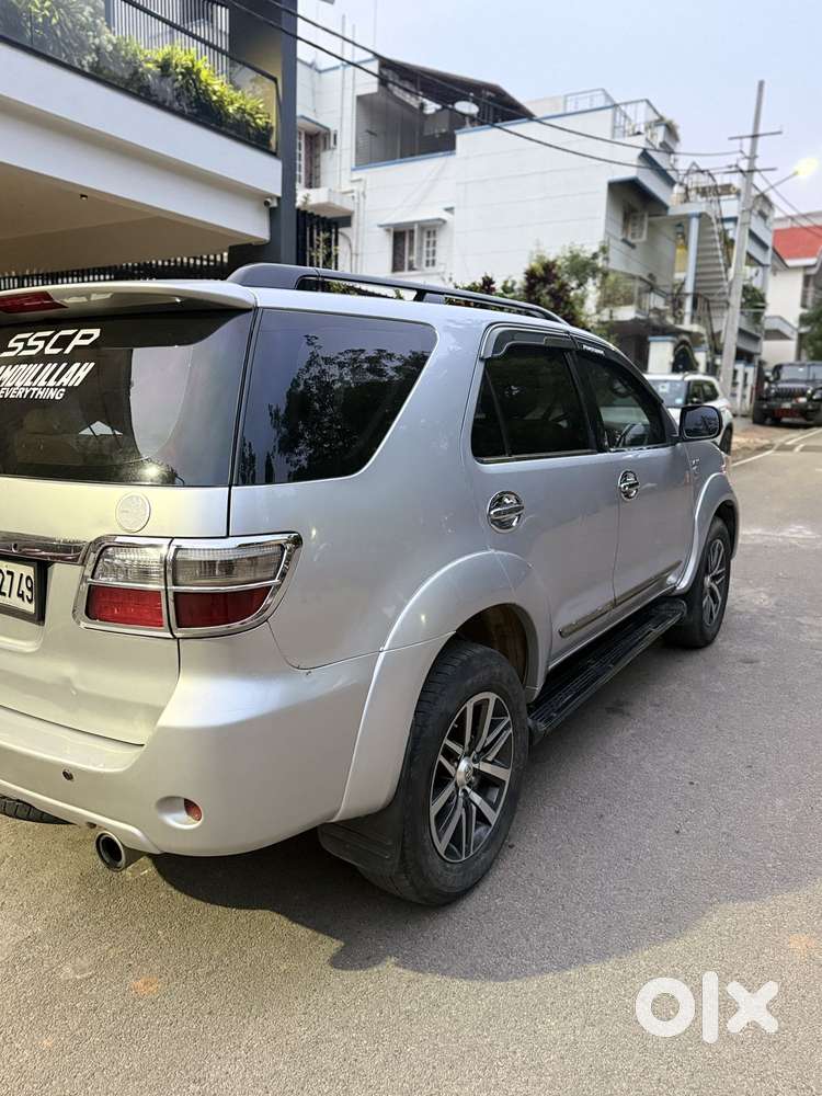 Toyota Fortuner 3.0 4x4 Manual, 2010, Diesel