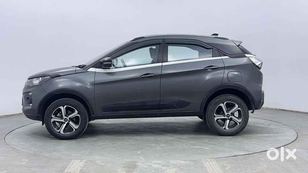 Tata Nexon 1.2 Revotron Xza Plus, 2022, Petrol