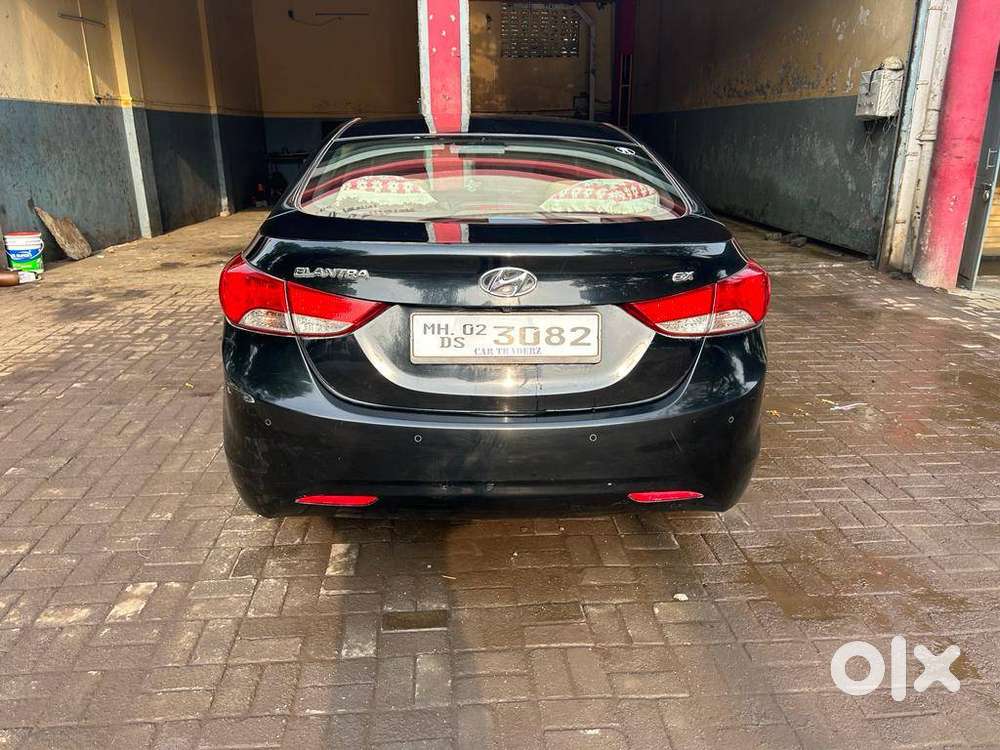 Black Elantra