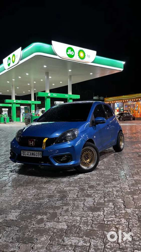 Honda Brio  2012