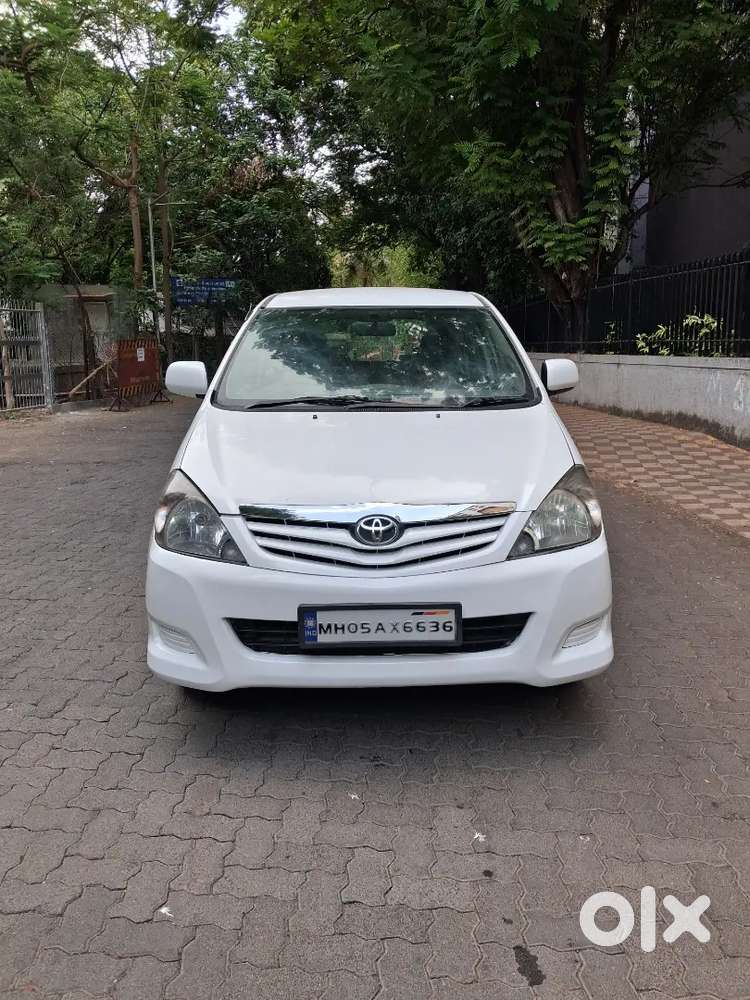 Vip Toyota Innova 2.5 G4 8 Seater 2012