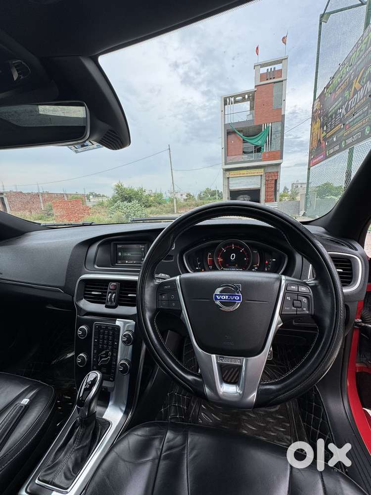 Volvo V40 D3 R-design, 2016, Diesel