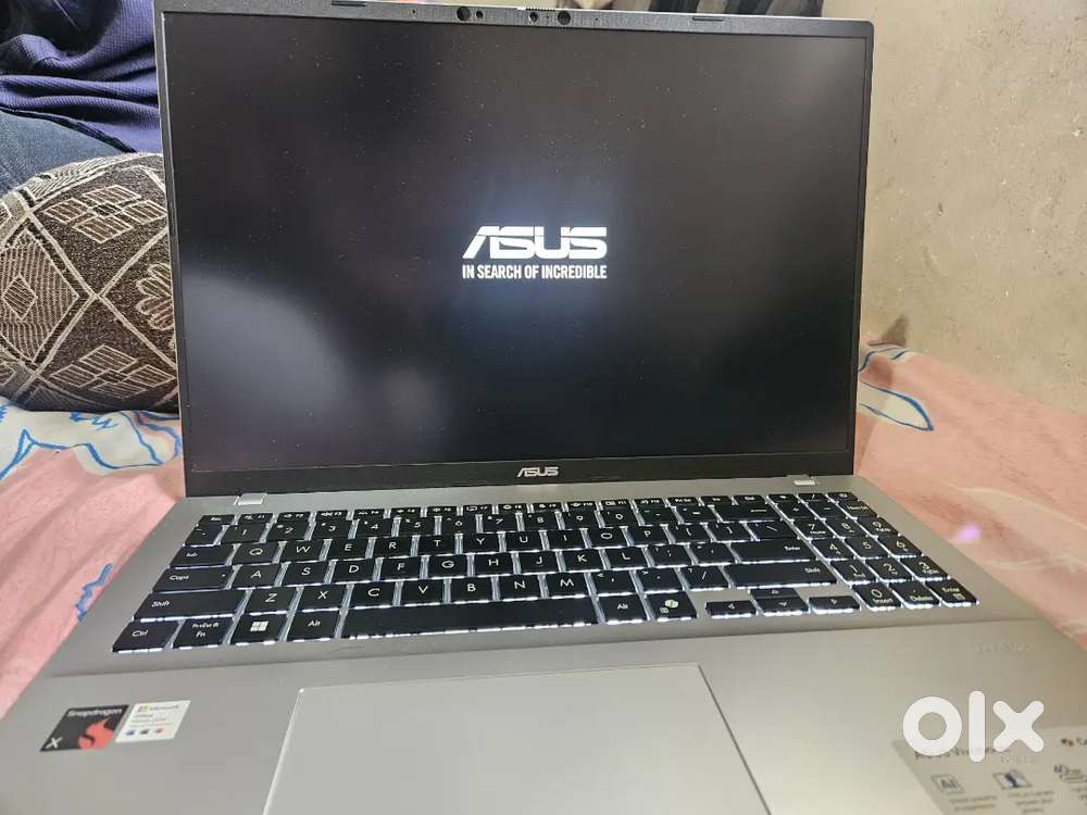 Asus vivobook 16