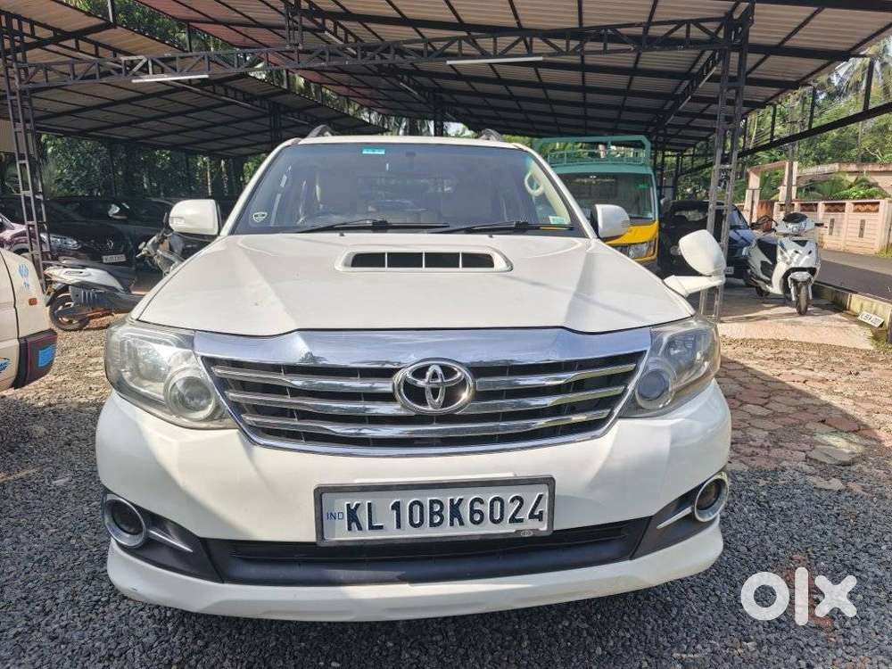 Toyota Fortuner, 2014, Diesel