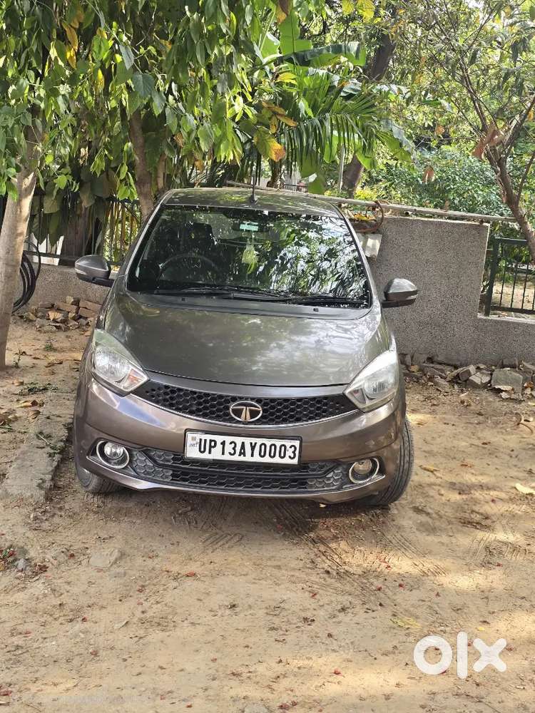 Tata Tiago Top Variant Amt Vip Number.