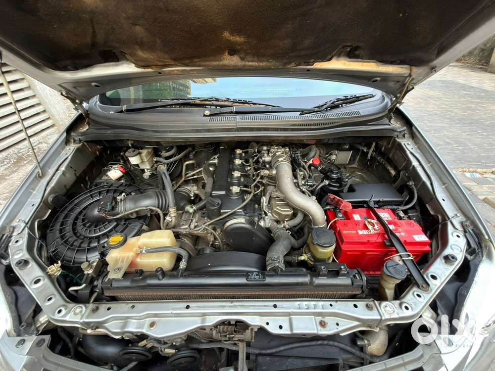 Toyota Innova 2015 Diesel 183000 Km Driven