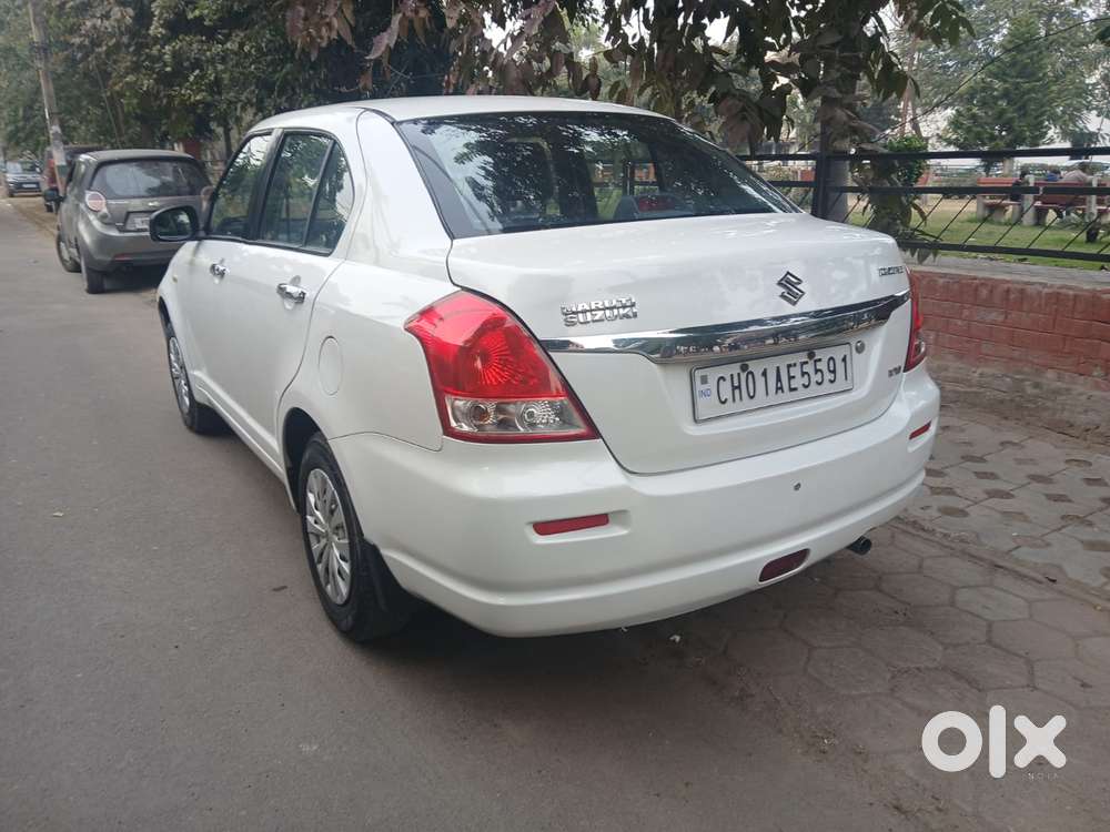 Maruti Suzuki Swift Dzire Vxi Optional, 2010, Petrol