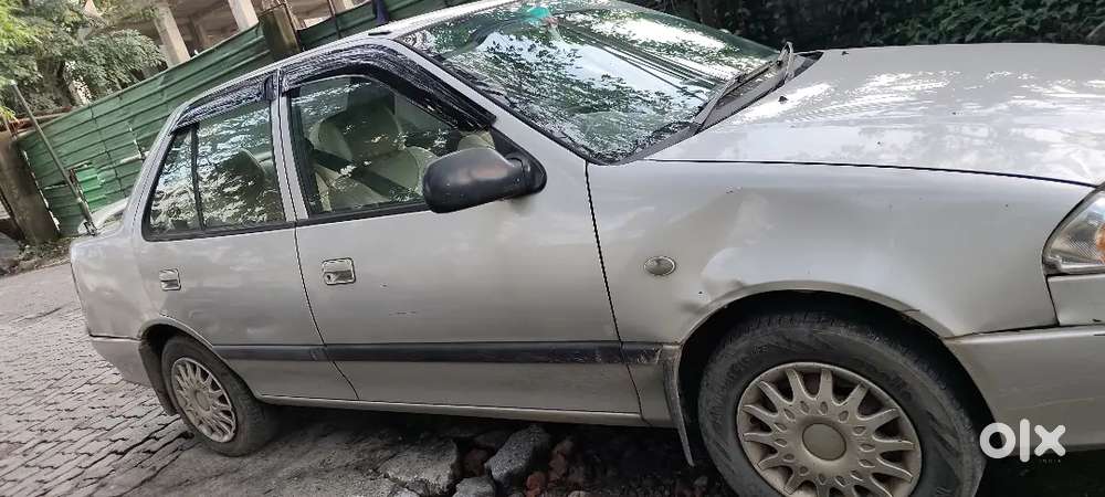 Maruti Suzuki Esteem 2006 Petrol 80000 Km Driven