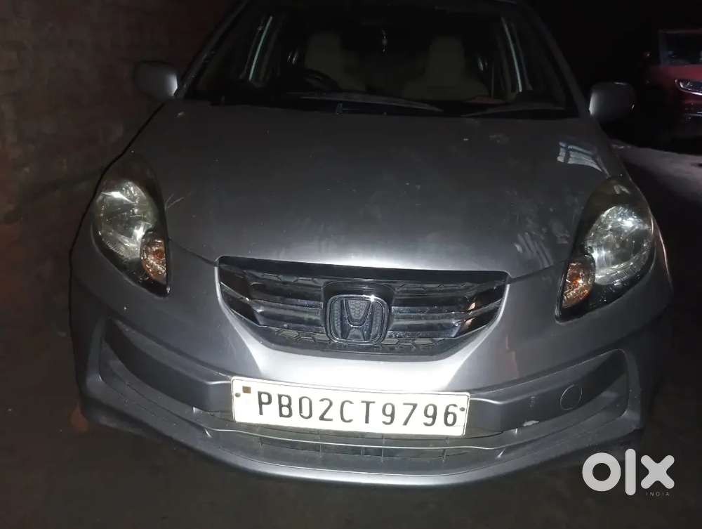 Honda Amaze 2015 Petrol 65000 Km Driven