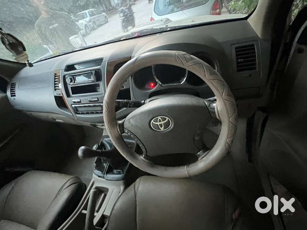 Toyota Fortuner Diesel 2010