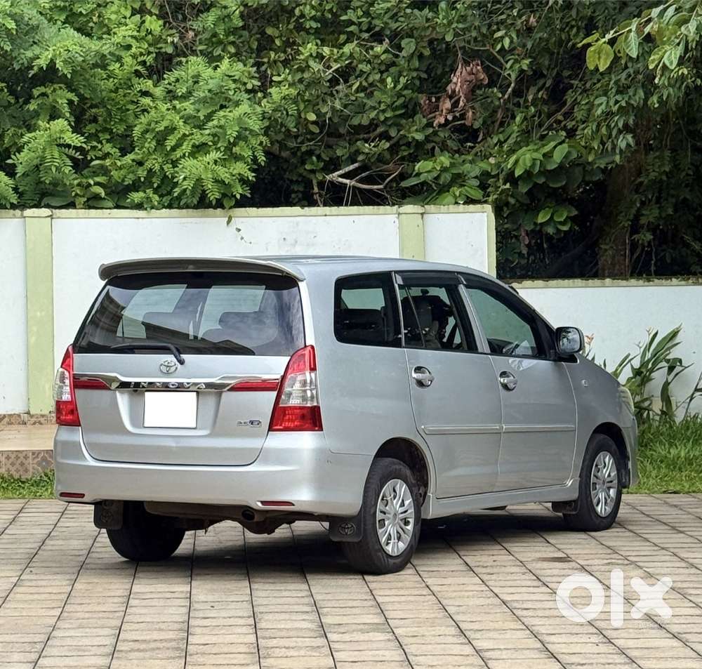 Toyota Innova 2.0 Gx 8 Seater, 2012, Diesel