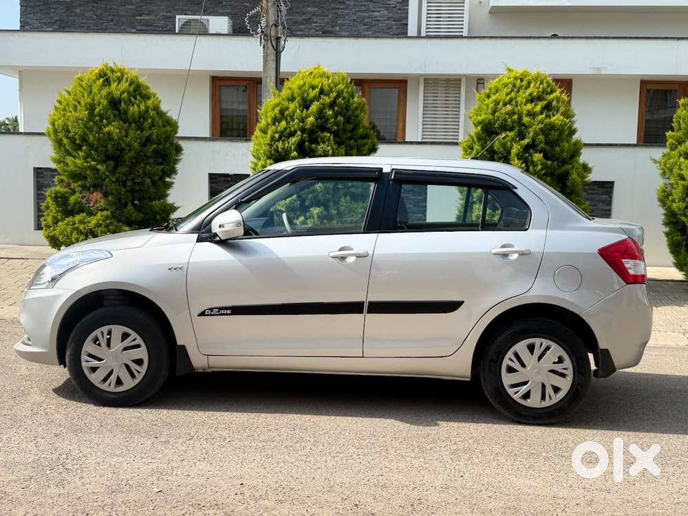 Maruti Suzuki Swift Dzire 1.3 Vxi, 2014, Petrol