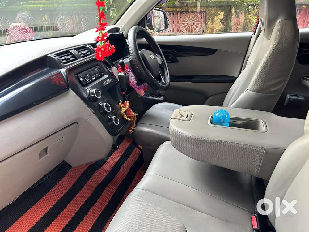 Mahindra Kuv 100 Mfalcon G80 K2 Plus, 2016, Petrol