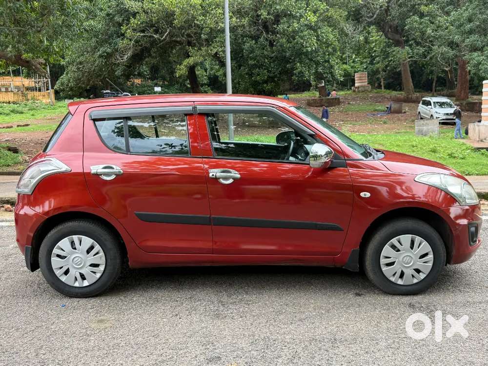 Maruti Suzuki Swift Lxi 2012 Year
