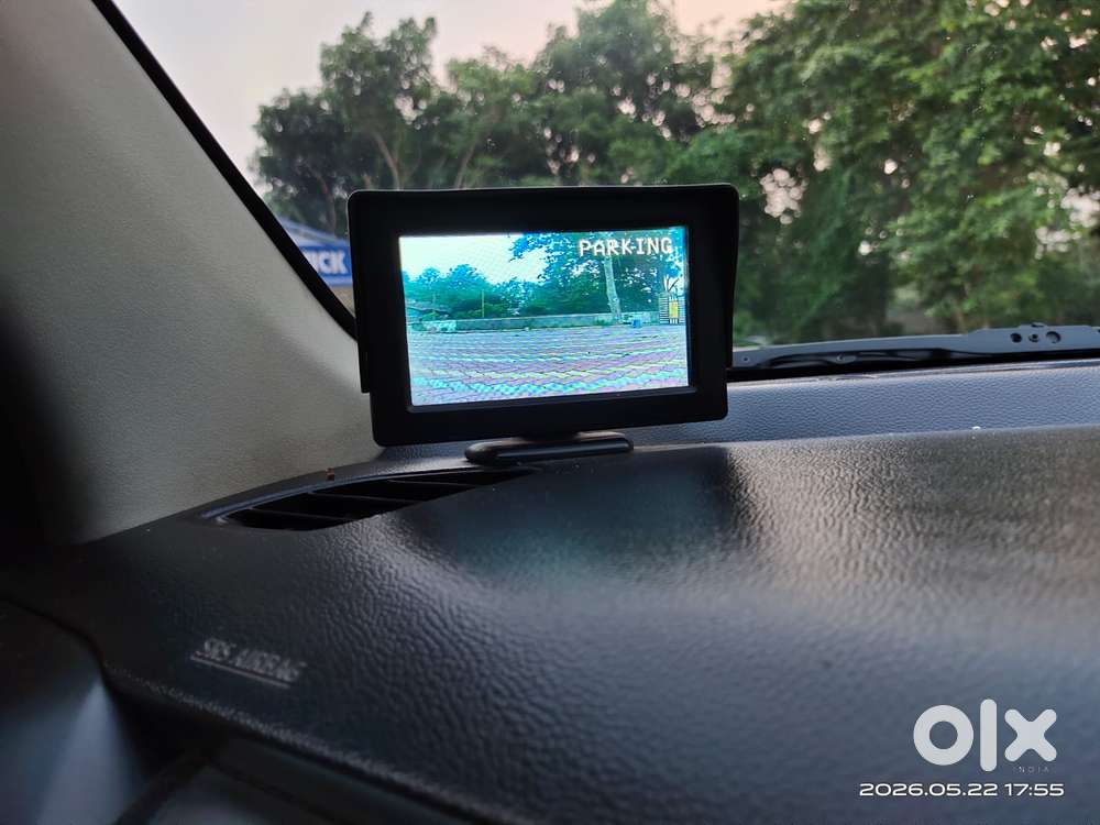 Maruti Suzuki Swift Vxi + Manual, 2022, Petrol