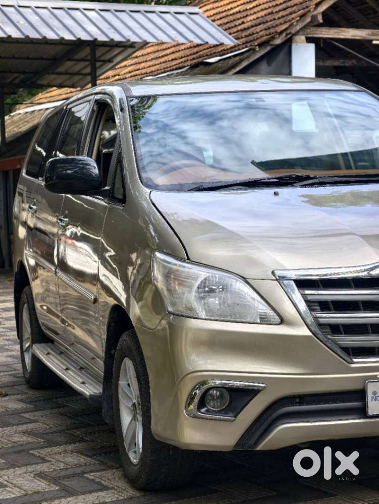 Toyota Innova 2.5 G (diesel) 8 Seater Bs Iv, 2008, Diesel