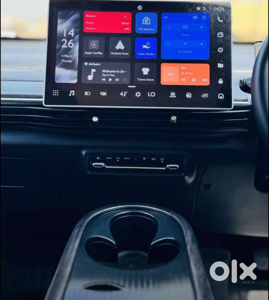 Mg Windsor Ev Essence, 2024, Electric