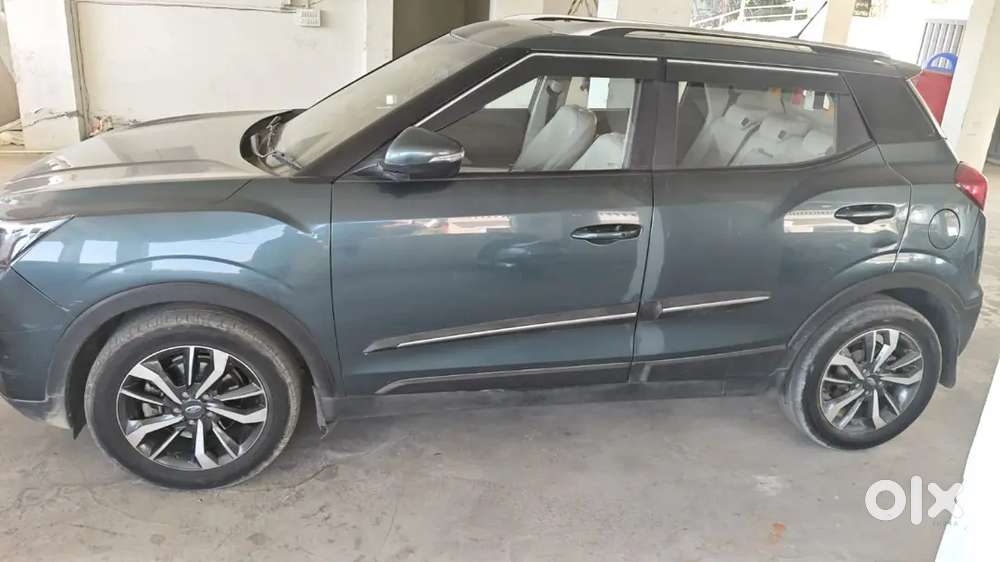 Mahindra Xuv300 2019 Petrol 70000 Km Driven
