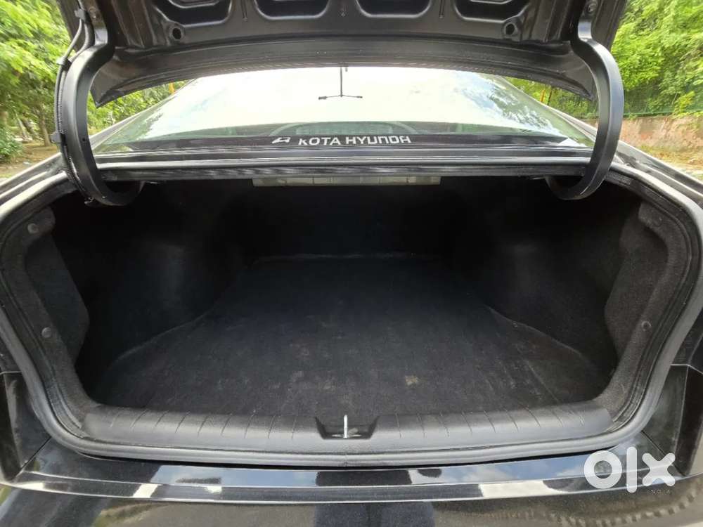 Hyundai Verna 1.5 Sx Petrol Mt, 2024, Petrol