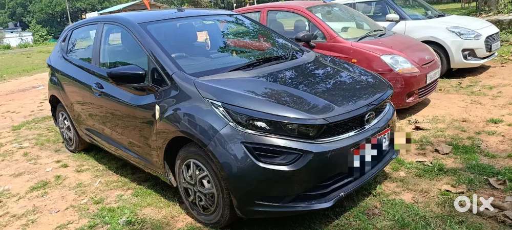 Tata Altroz 1.2 Xe 2021