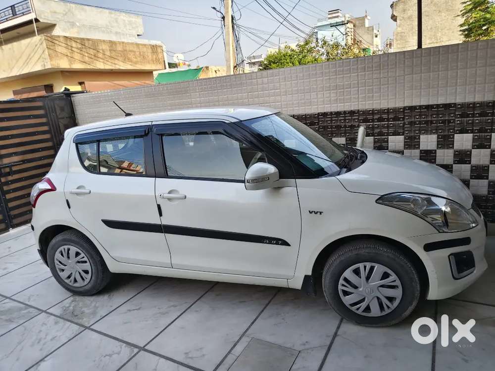 Maruti Suzuki Swift Vxi (o) Abs