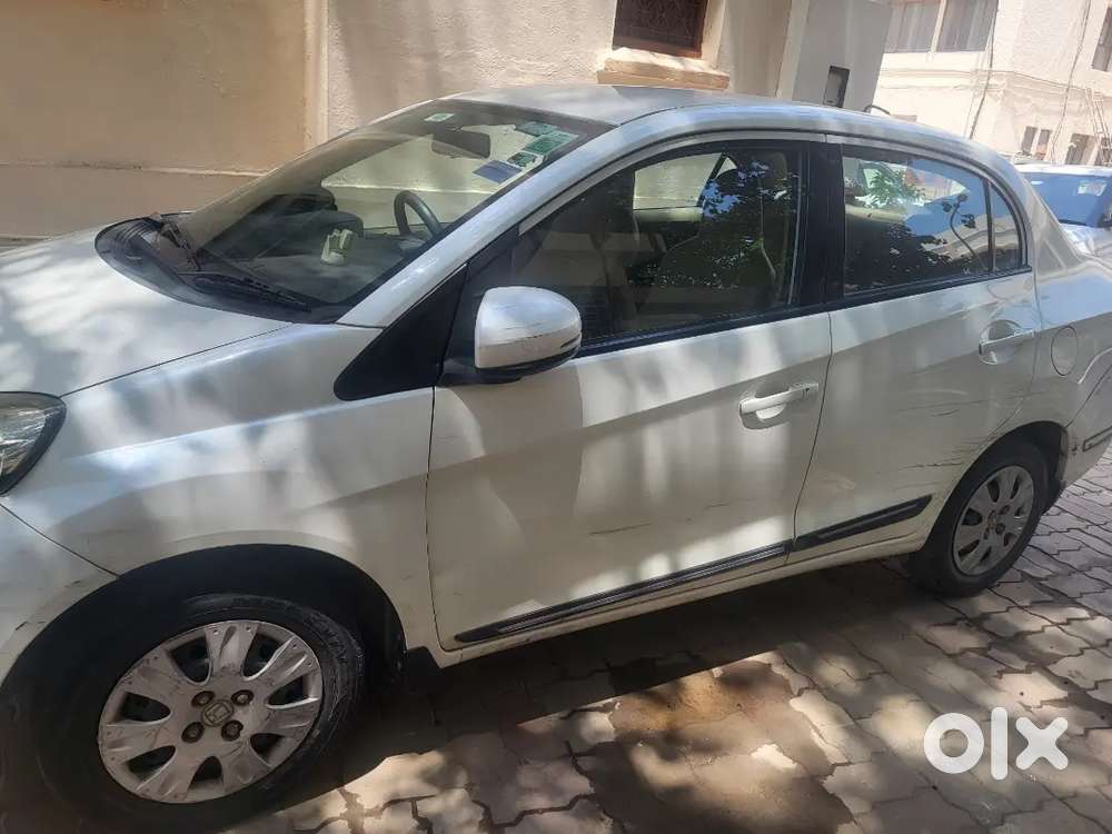 Honda Amaze 2015 Petrol 35000 Km Driven In Very Good Condition