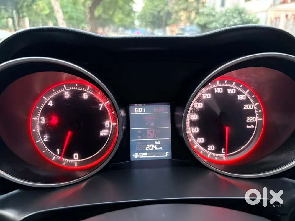 Maruti Suzuki Swift Vxi, 2022, Petrol