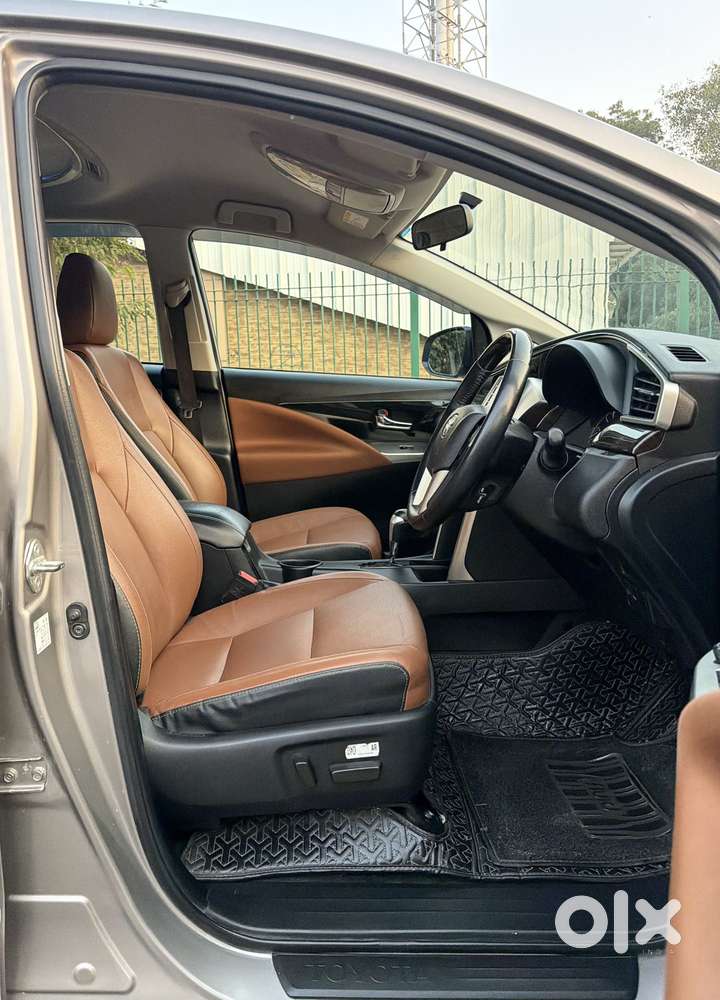 Toyota Innova Crysta [2020-ongoing] 2.4 Zx At 7 Str, 2022, Diesel