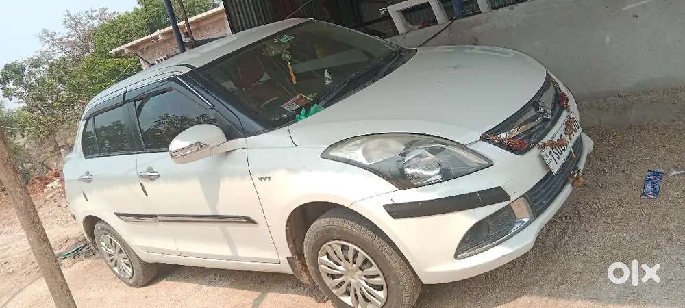 Maruti Suzuki Dzire 2015 Petrol Well Maintained
