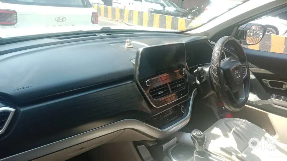 Well Mentain New Tayer Koi Bhi 1 Rs Ka Kam Nahi Gadi Main